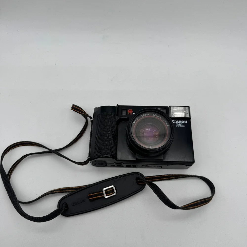 Canon AF35ML 35mm Film Camera 40mm f1.9 Fast Lens Vintage Point and Shoot Black